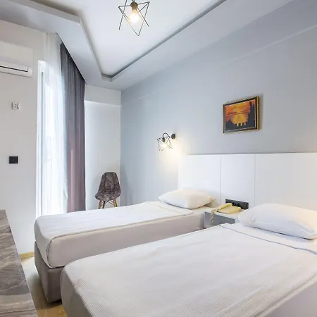 Hotel Aska Kleopatra 3*