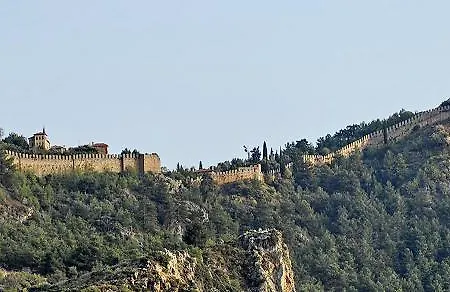 Aska Kleopatra מלון 3*