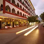 Aska Kleopatra 3*