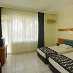Aska Kleopatra Otel