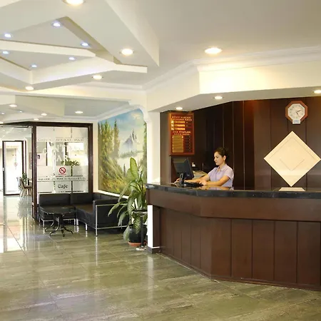 Aska Kleopatra Hotel