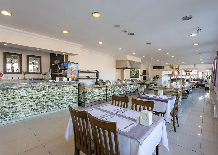 Aska Kleopatra Hotel 3*